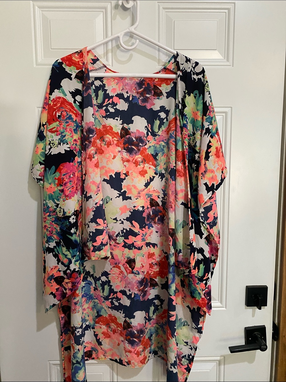 Floral Open-Front Kimono syle in Navy and Coral